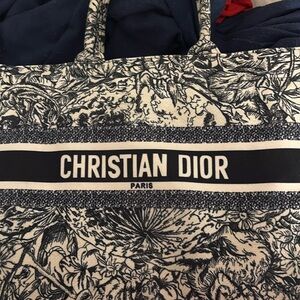 - Medium Dior Book Tote
Ecru and Blue Toile de Jouy Embroidery